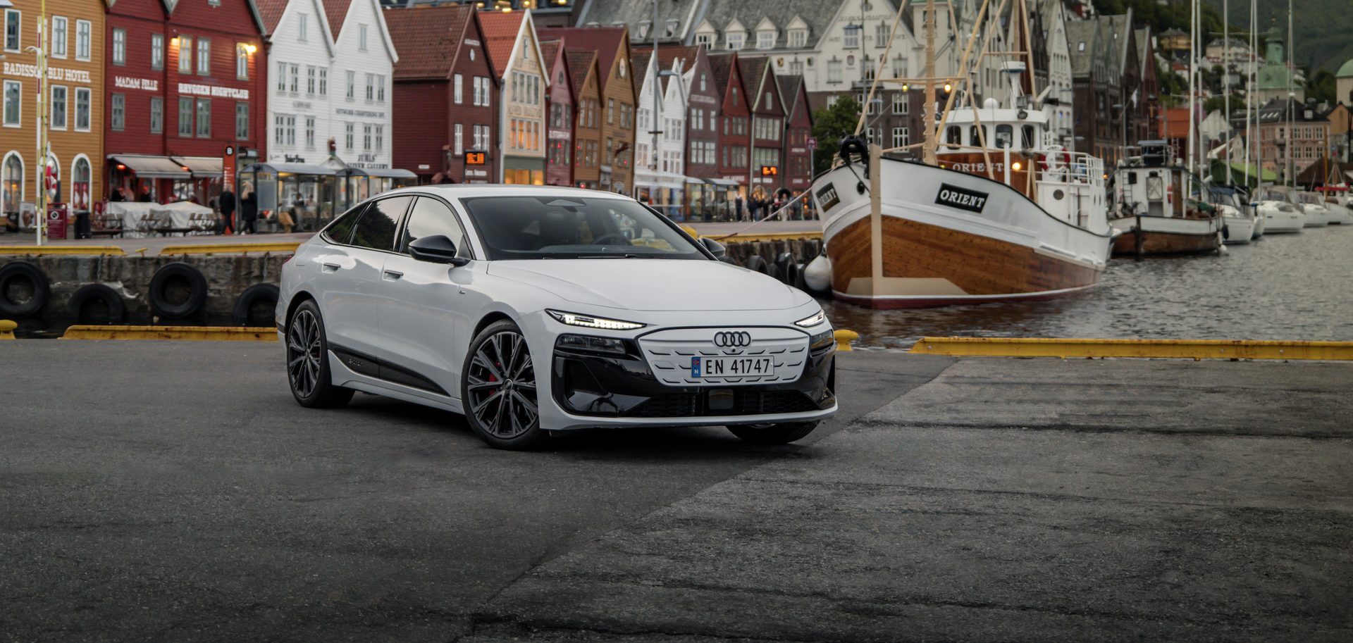 Audi A6 Sportback e-tron exterior
