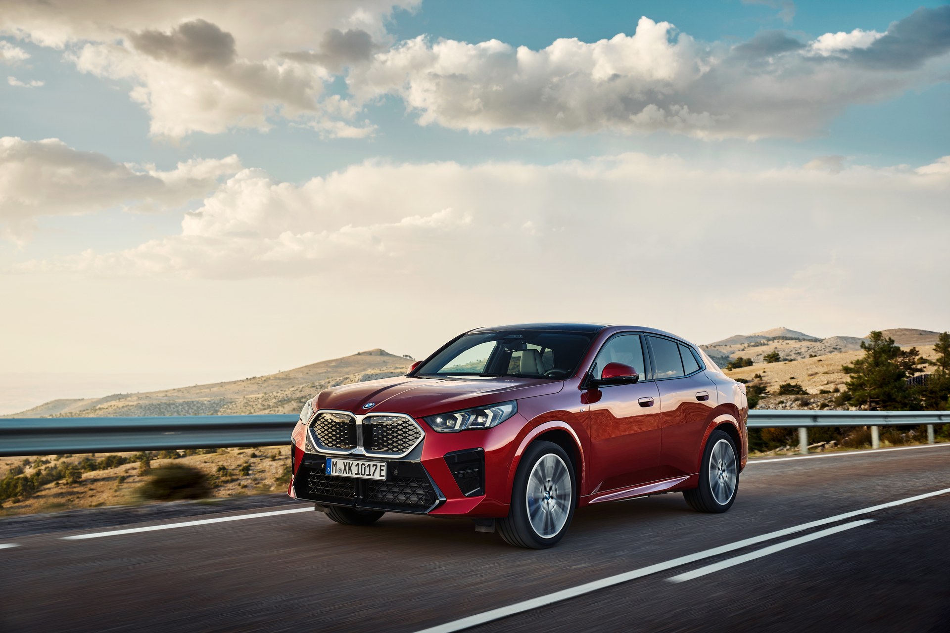 BMW iX2 exterior