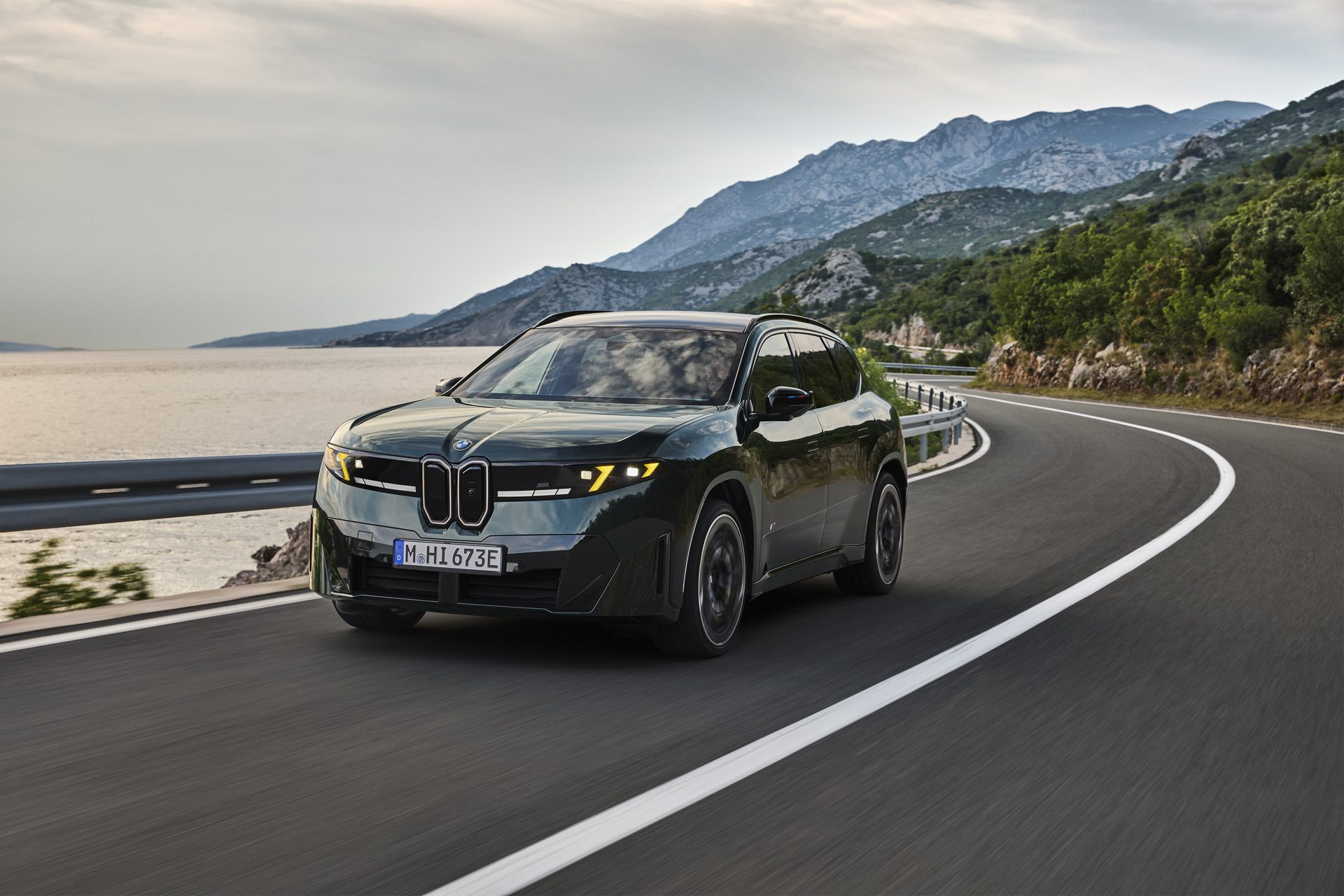 BMW iX3 M60 xDrive exterior