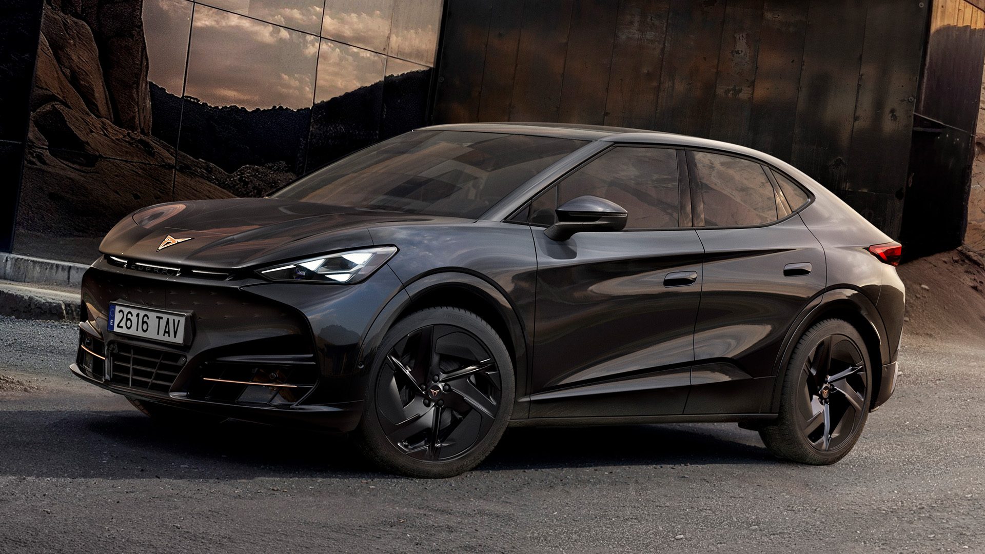 CUPRA Tavascan exterior
