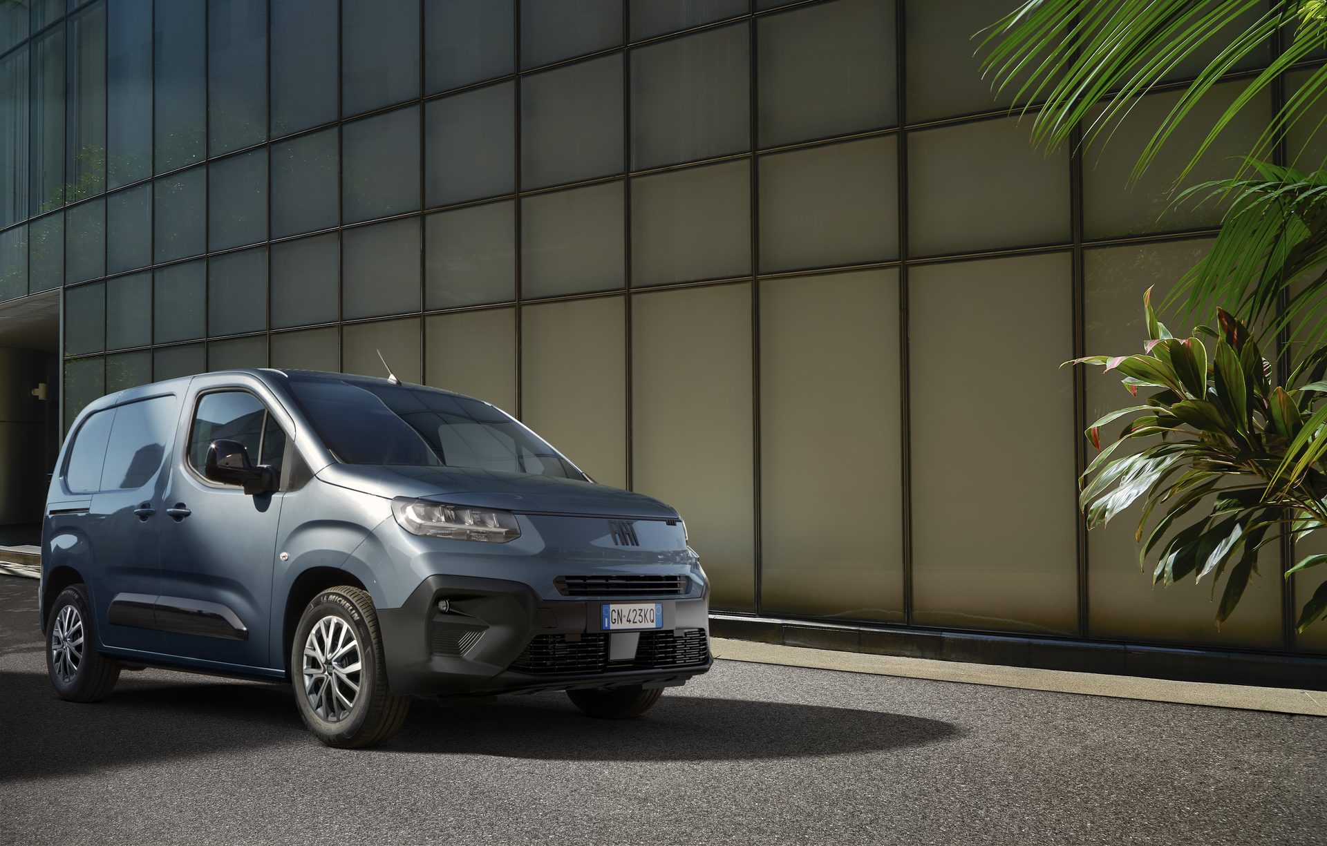 Fiat E-Doblò exterior