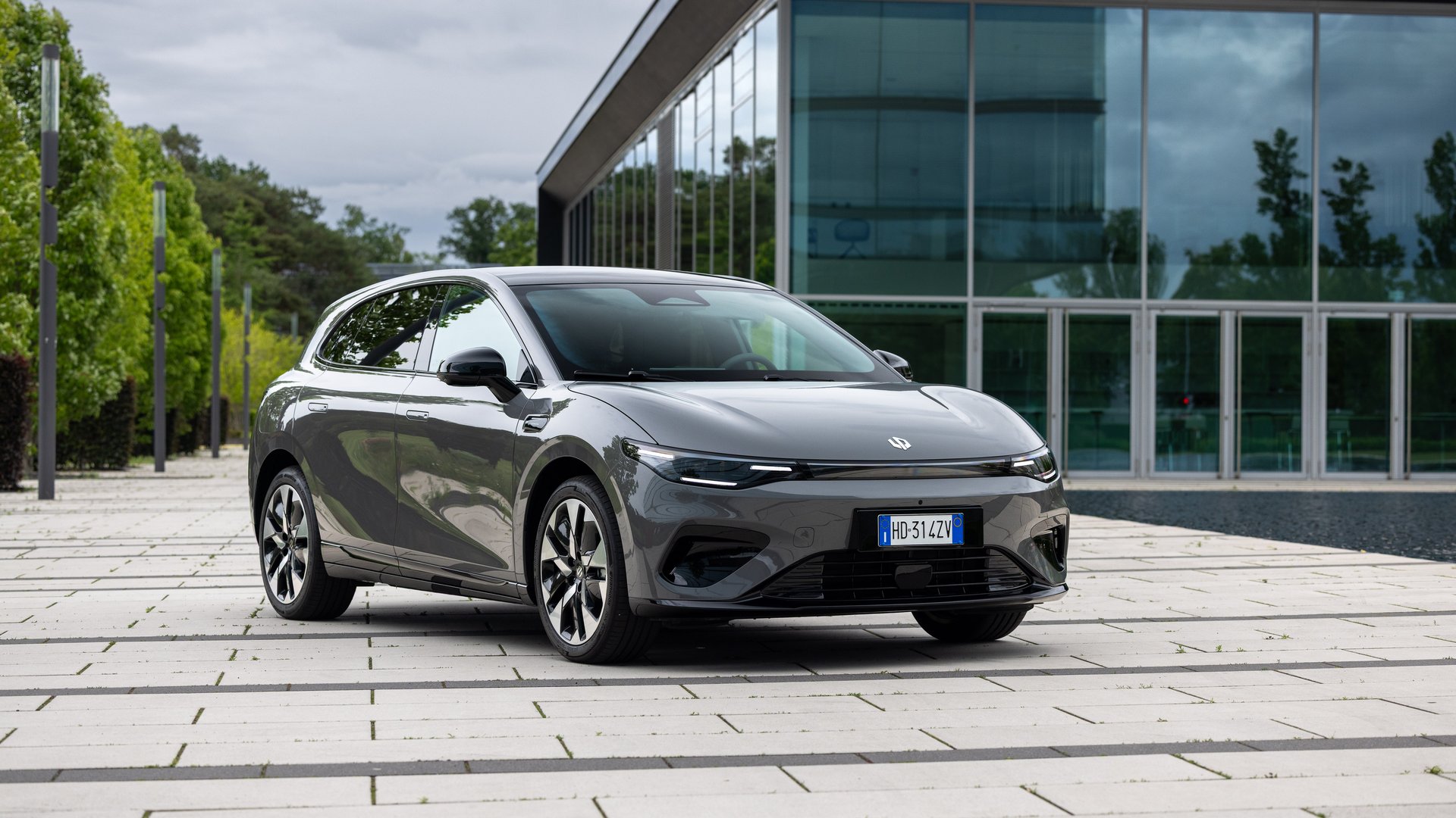 Leapmotor B05 exterior