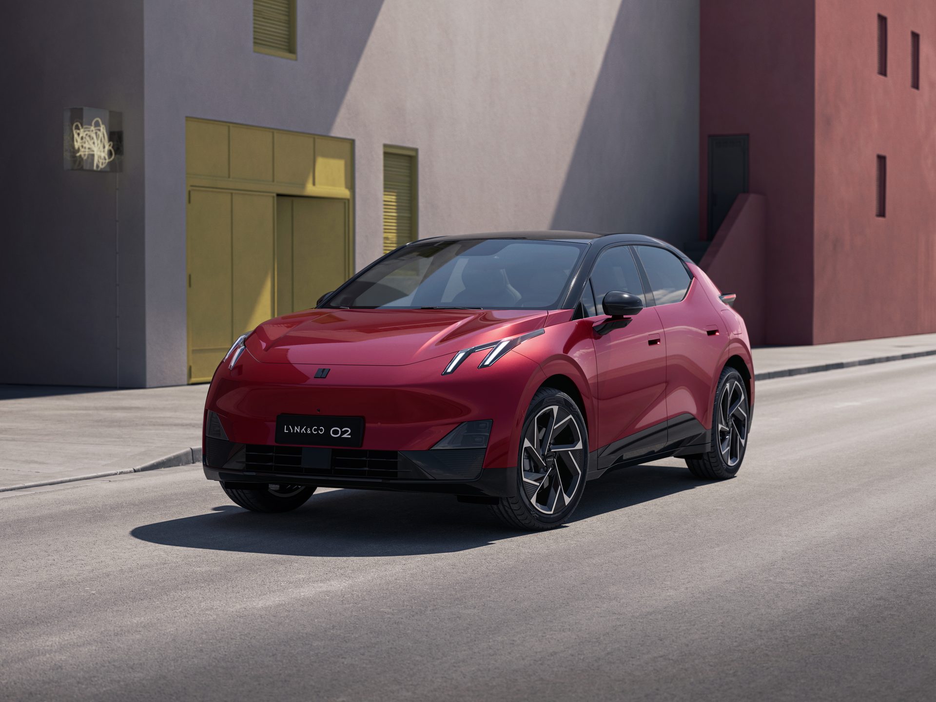 Lynk & Co 02 exterior