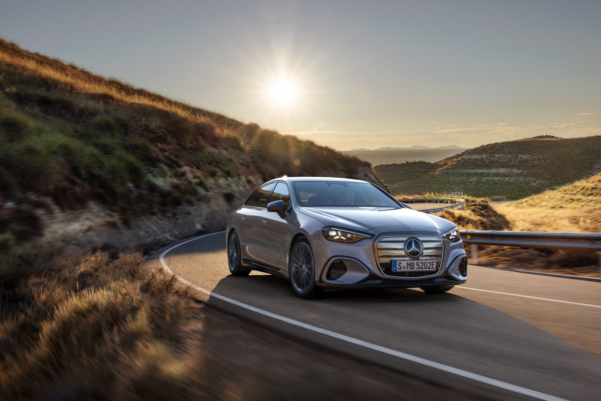 Mercedes-Benz Clase C eléctrico exterior