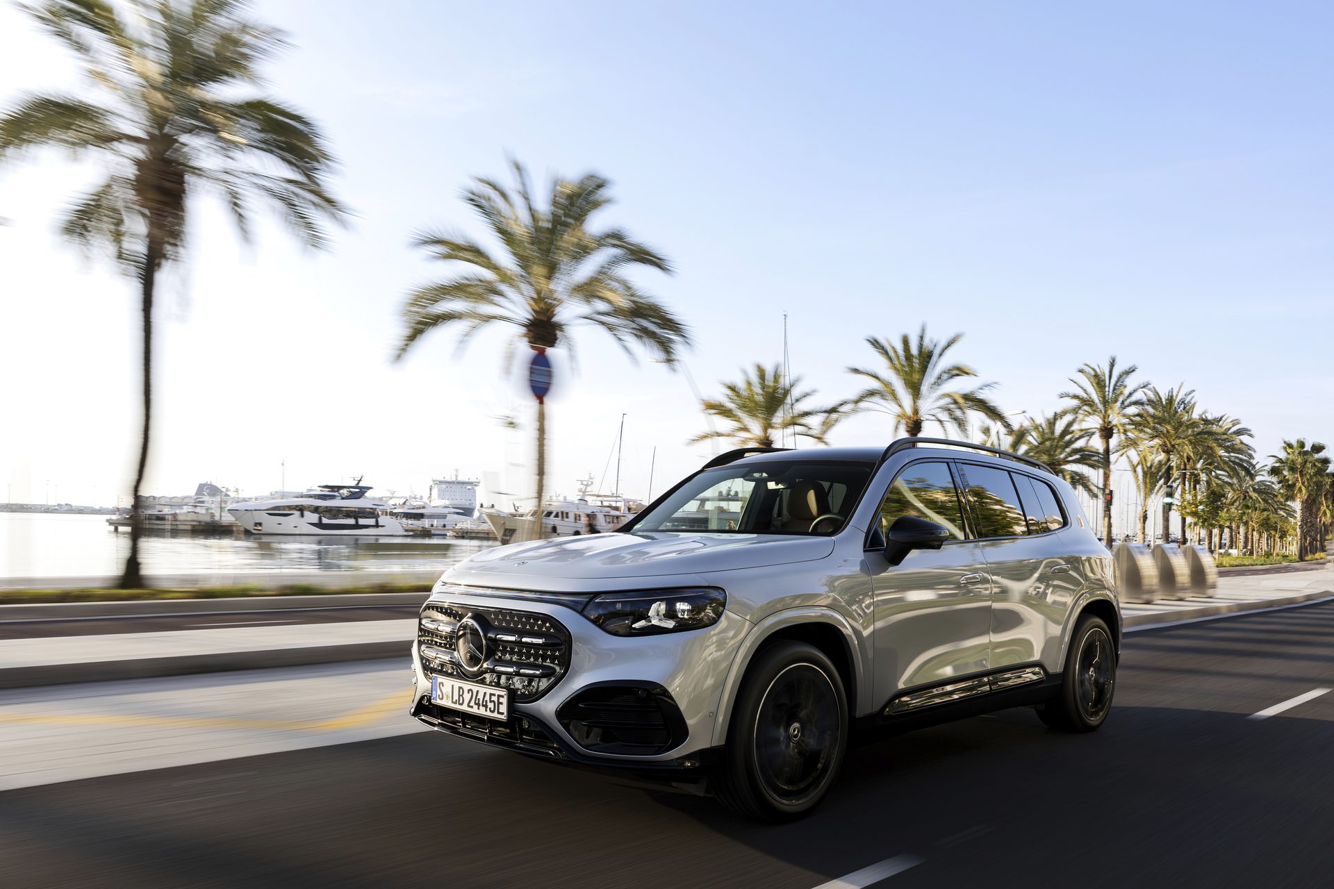 Mercedes-Benz GLB eléctrico exterior