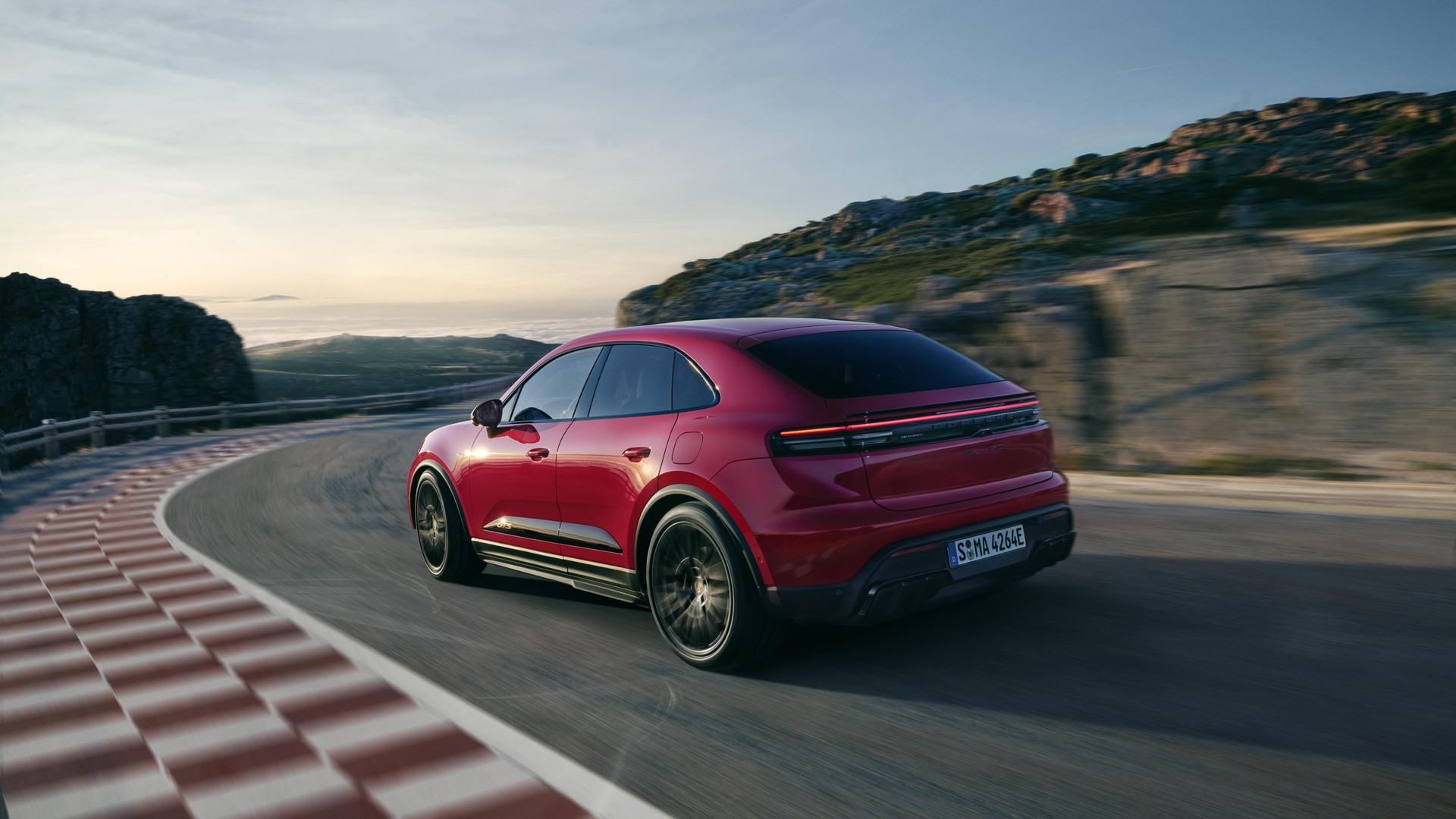 Porsche Macan GTS Electric exterior