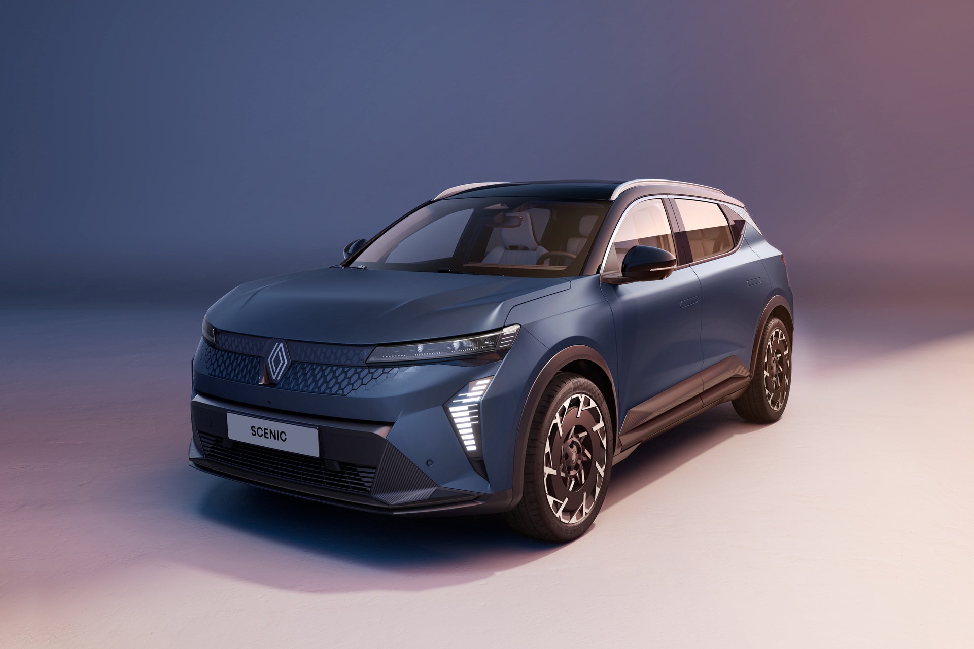 Renault Scenic E-Tech exterior