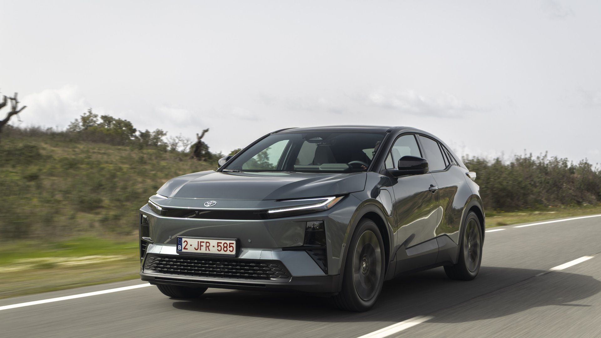 Toyota C-HR+ exterior